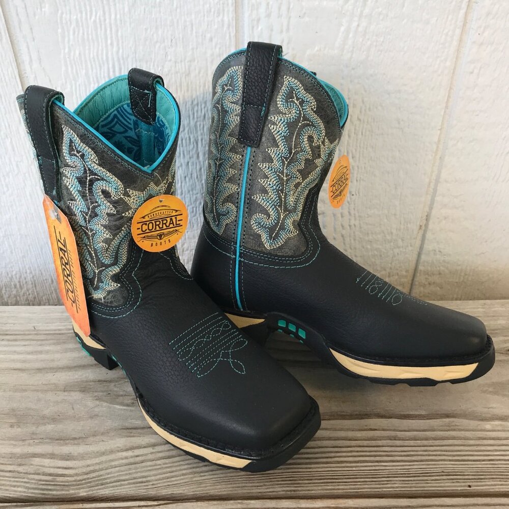 Corral Hydro Resist Womens Black Leather Western Boots 6 M W5000